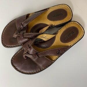 Born 8 Women’s Leather Sandals, Cottagecore, Slip on, Boho Flip Flops